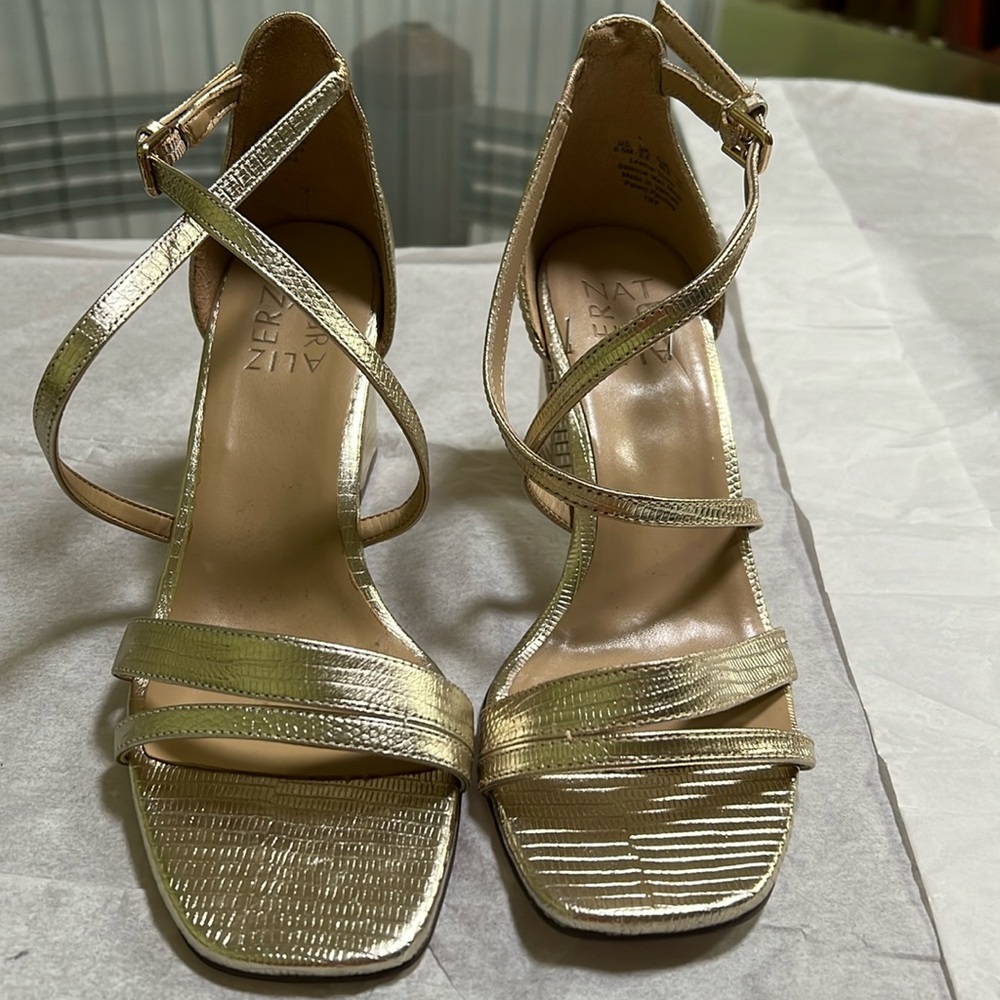 NATURALIZER
Tiff Ankle Strap Sandals Size 6.5